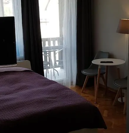 Merkado Nocleg ze śniadaniem