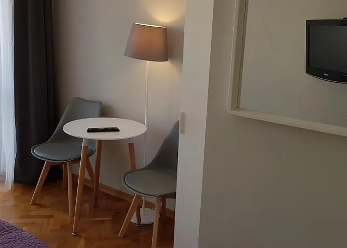 Merkado Alojamento de Acomodação e Pequeno-almoço Darlowko